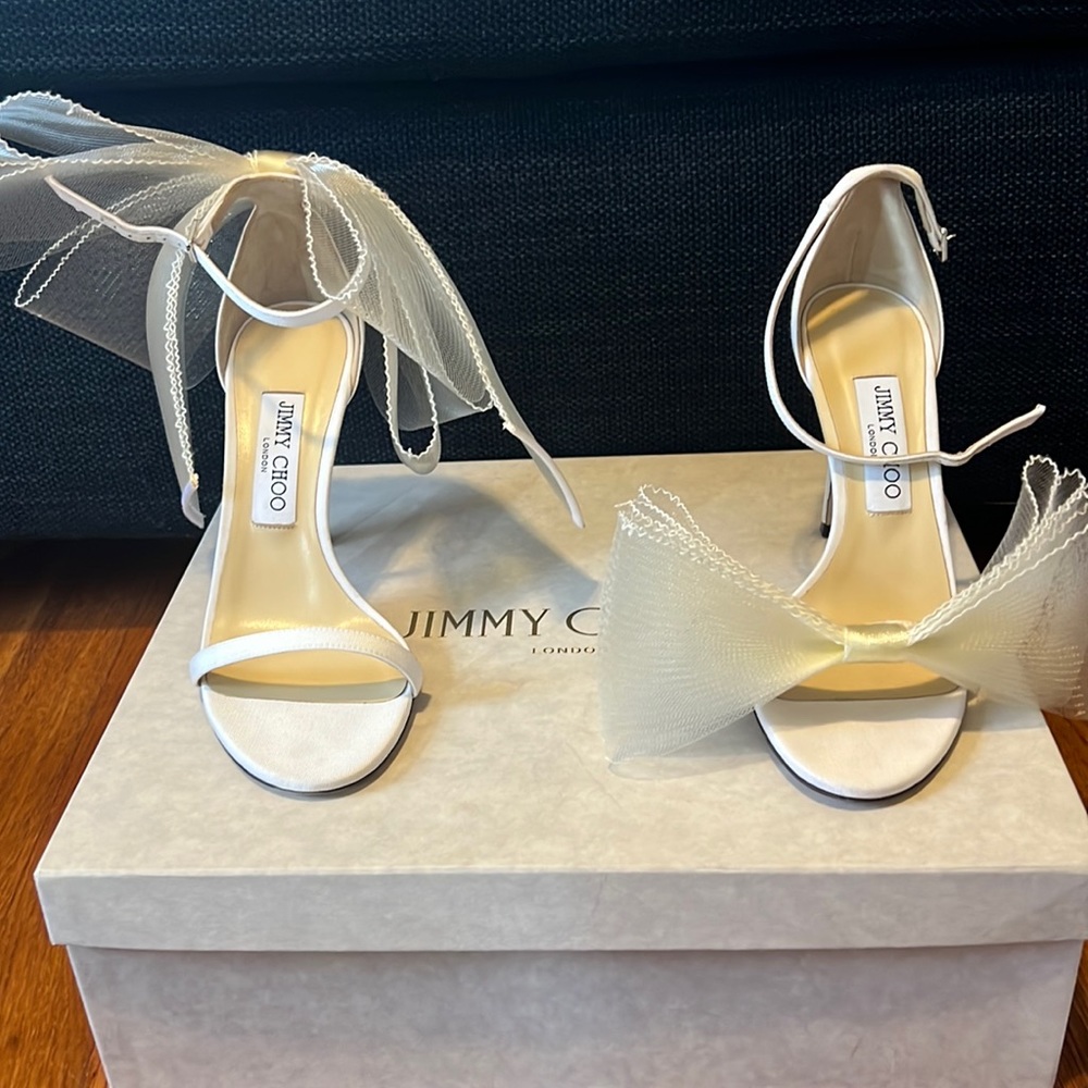 Jimmy Choo Aveline 100 Heels in Latte